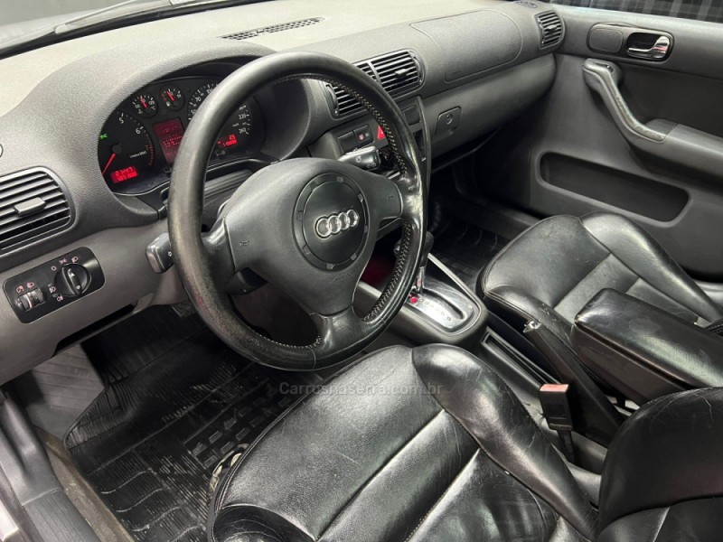 A3 1.8 20V 150CV TURBO GASOLINA 4P AUTOMÁTICO - 2000 - CAXIAS DO SUL