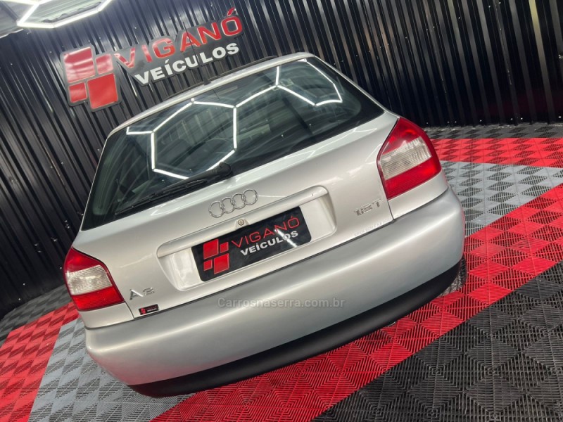 A3 1.8 20V 150CV TURBO GASOLINA 4P AUTOMÁTICO - 2000 - CAXIAS DO SUL