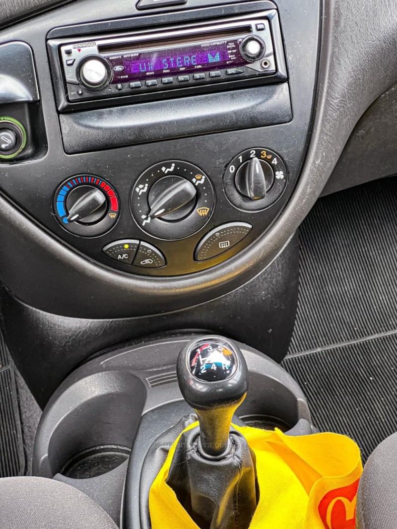 FOCUS 1.6 GL 16V FLEX 4P MANUAL - 2008 - CANELA