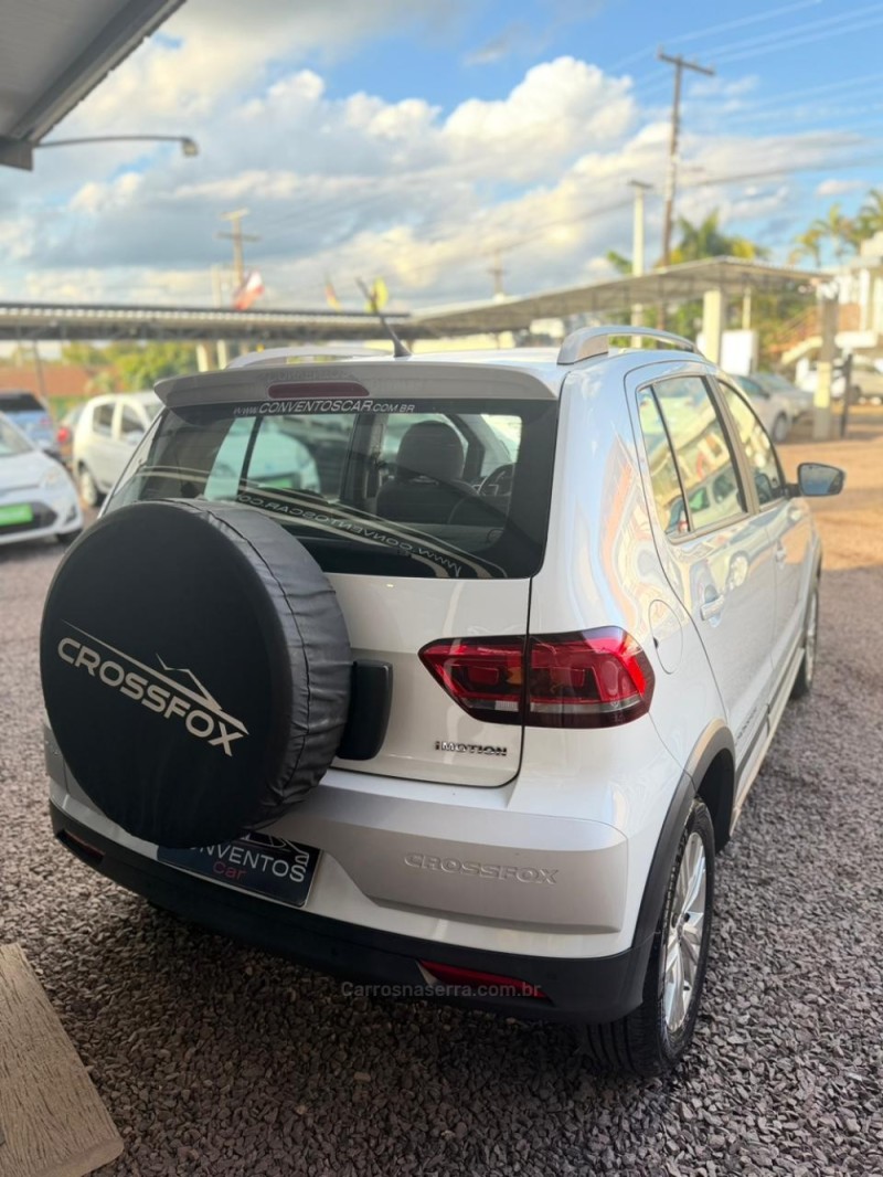CROSSFOX 1.6 MI FLEX 8V 4P AUTOMATIZADO - 2018 - LAJEADO