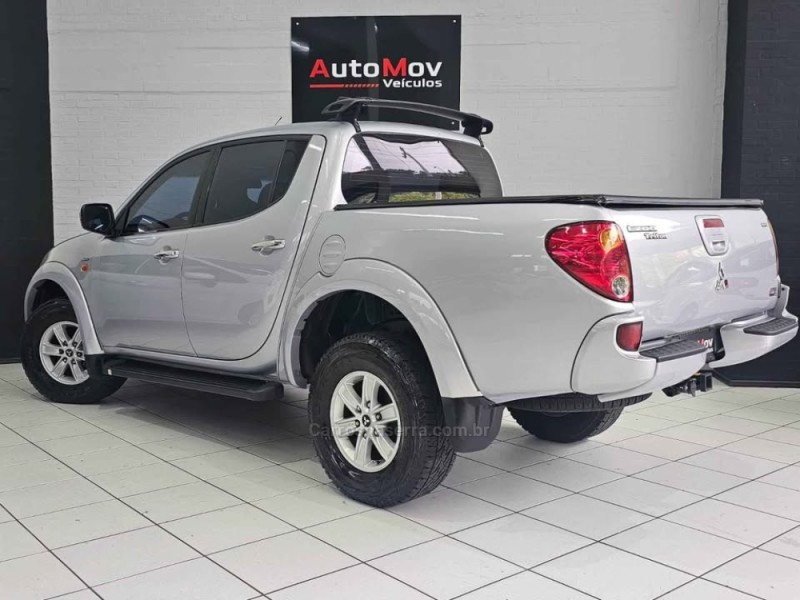 L200 TRITON 3.2 HPE 4X4 CD 16V TURBO INTERCOOLER DIESEL 4P AUTOMÁTICO - 2010 - CAXIAS DO SUL