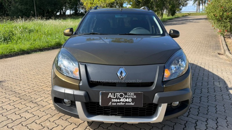 SANDERO 1.6 STEPWAY 8V FLEX 4P MANUAL - 2014 - DOIS IRMãOS