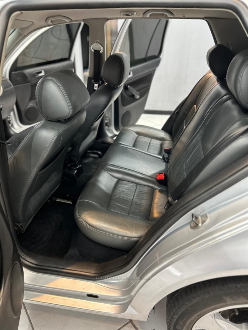 GOLF 1.6 MI 8V FLEX 4P MANUAL - 2008 - CAXIAS DO SUL