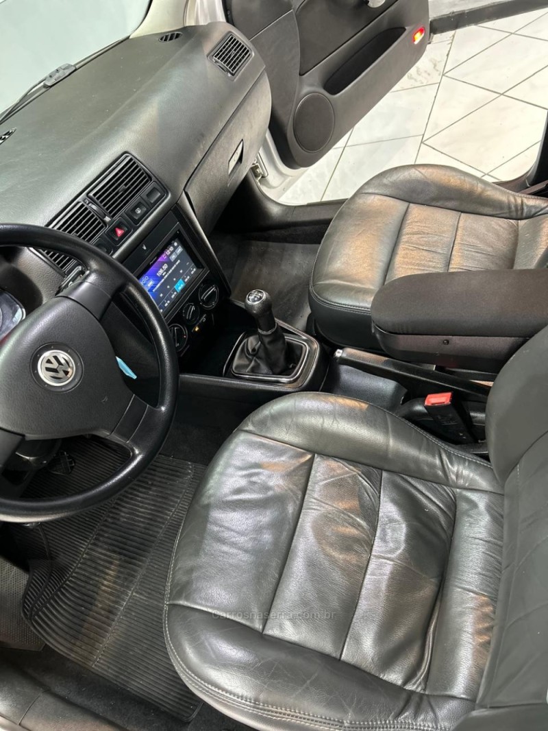 GOLF 1.6 MI 8V FLEX 4P MANUAL - 2008 - CAXIAS DO SUL