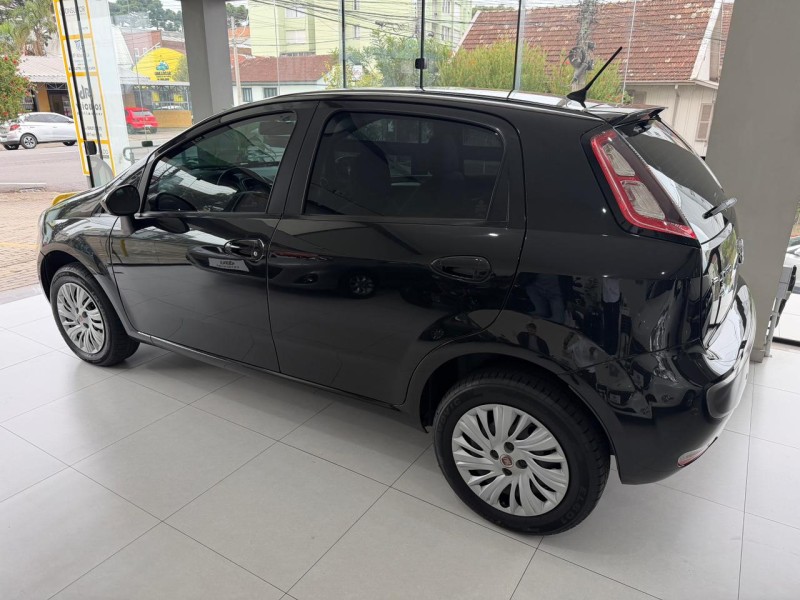 PUNTO 1.6 ESSENCE 16V FLEX 4P MANUAL - 2016 - CAXIAS DO SUL