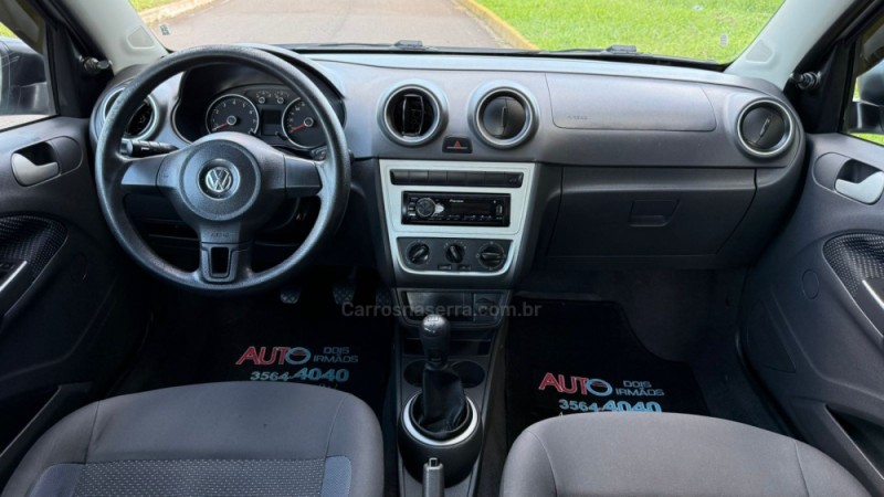 VOYAGE 1.6 MI CITY 8V FLEX 4P MANUAL - 2015 - DOIS IRMãOS