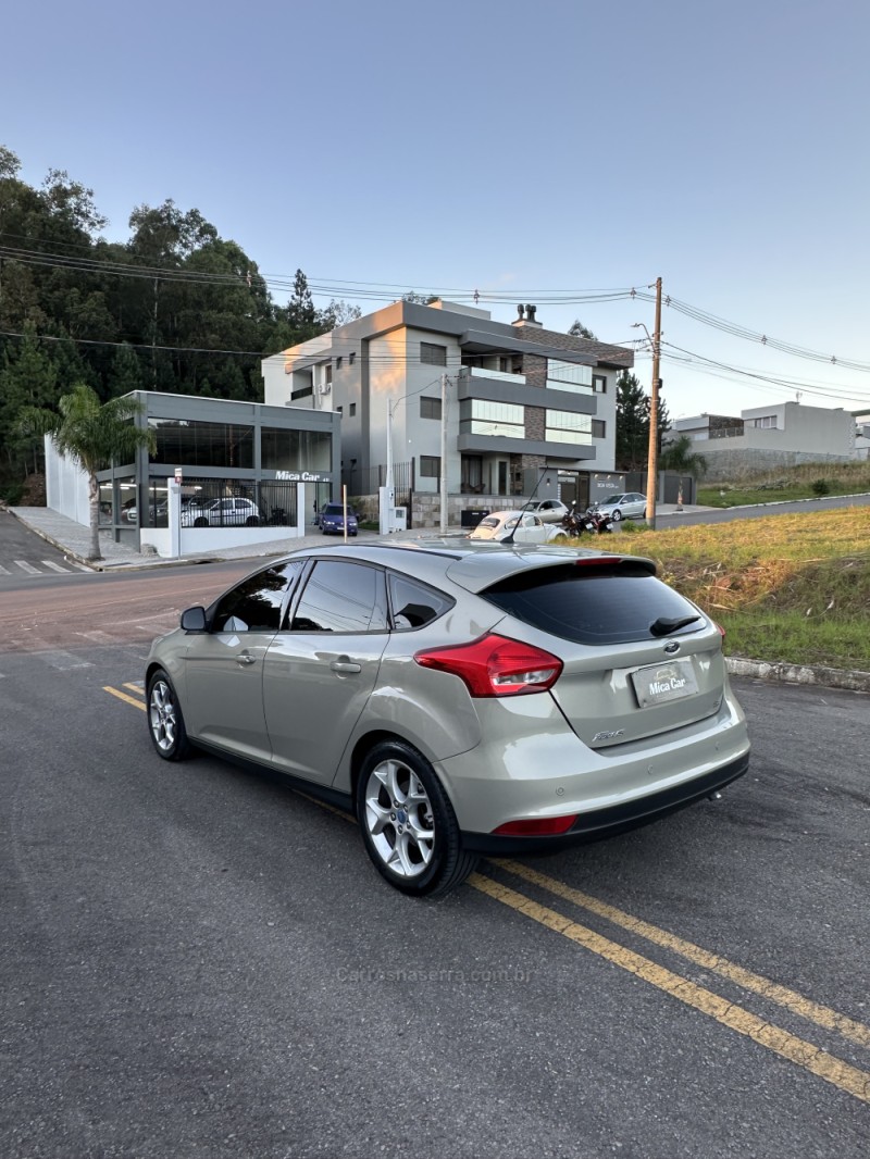 FOCUS 1.6 SE 16V FLEX 4P MANUAL - 2016 - SãO MARCOS