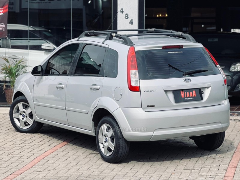 FIESTA 1.6 MPI CLASS HATCH 8V FLEX 4P MANUAL - 2010 - SAPUCAIA DO SUL