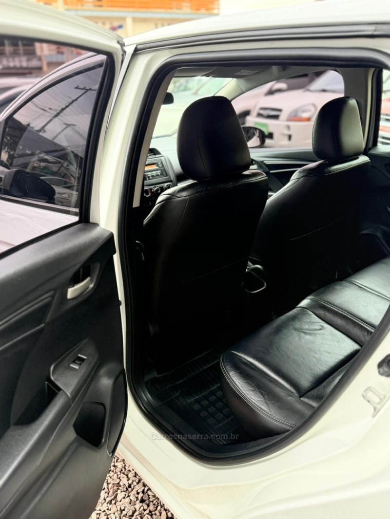 FIT 1.5 LX 16V FLEX 4P AUTOMÁTICO - 2015 - LAJEADO