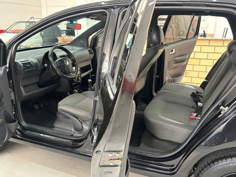 FOX 1.0 MI BLACKFOX 8V FLEX 4P MANUAL - 2010 - CAXIAS DO SUL