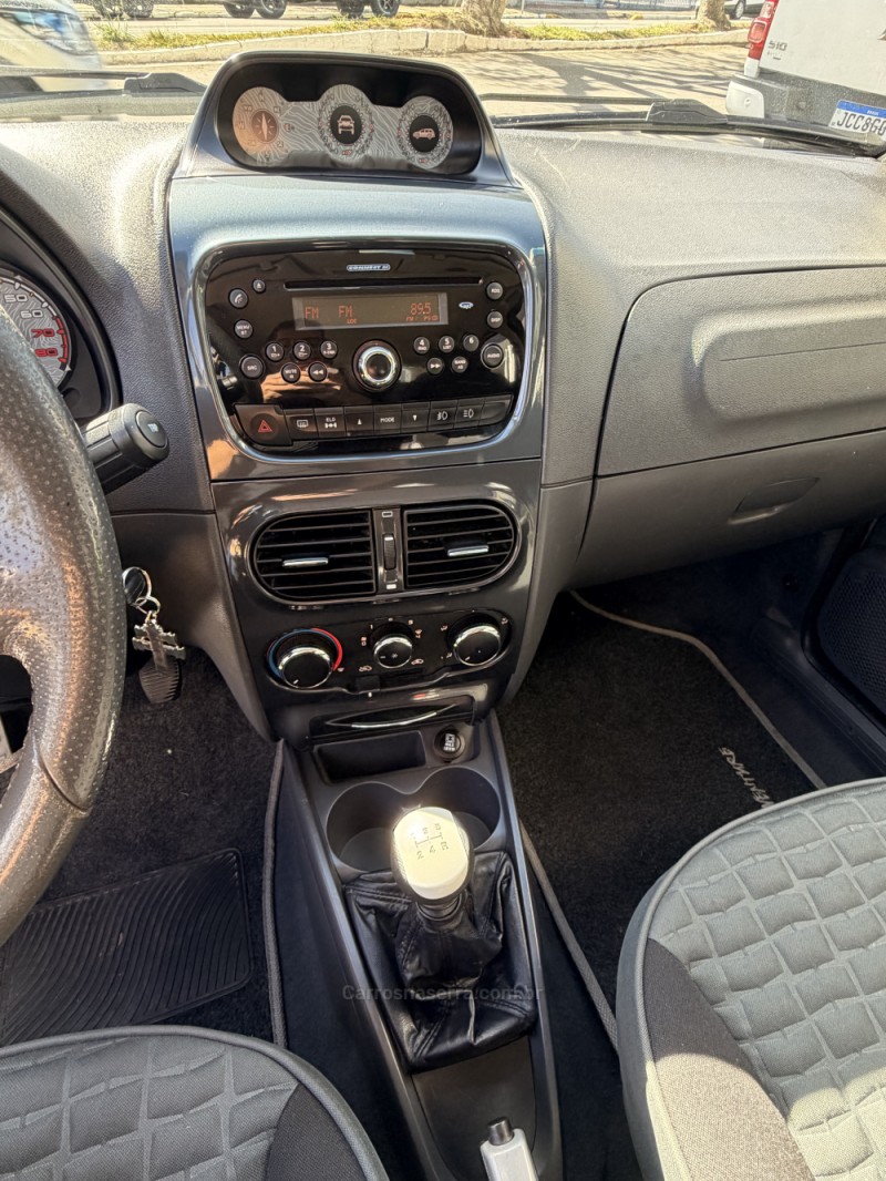 PALIO 1.8 MPI ADVENTURE LOCKER WEEKEND 16V FLEX 4P MANUAL - 2014 - FARROUPILHA