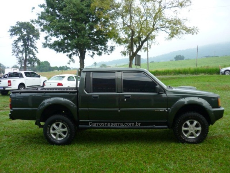 L200 2.5 GLS 4X4 CD 8V TURBO DIESEL 4P MANUAL - 2003 - ARROIO DO MEIO