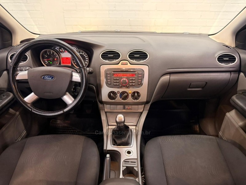 FOCUS 1.6 8V FLEX 4P MANUAL - 2012 - CAXIAS DO SUL