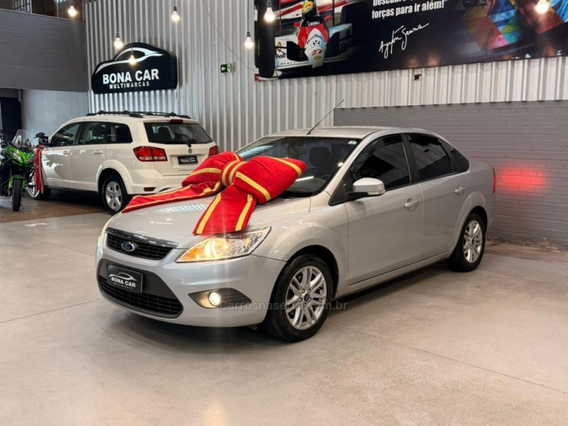 focus 1.6 8v flex 4p manual 2012 caxias do sul