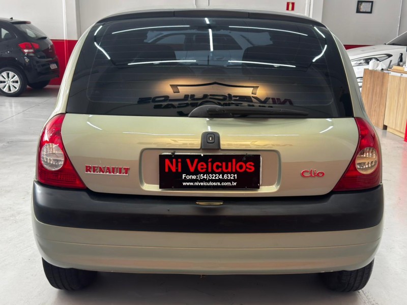 CLIO 1.6 EXPRESSION 16V GASOLINA 4P MANUAL - 2003 - CAXIAS DO SUL