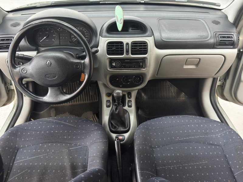 CLIO 1.6 EXPRESSION 16V GASOLINA 4P MANUAL - 2003 - CAXIAS DO SUL