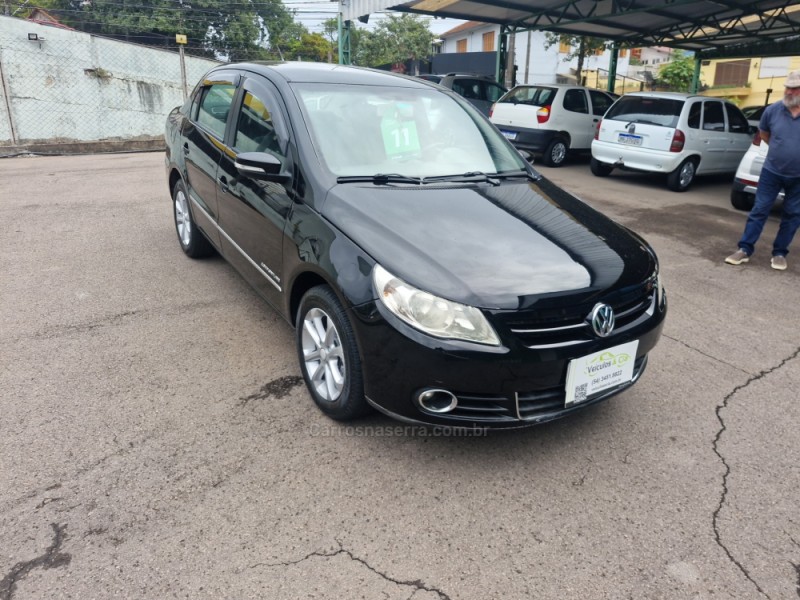 VOYAGE 1.6 MI COMFORTLINE 8V FLEX 4P MANUAL - 2011 - BENTO GONçALVES