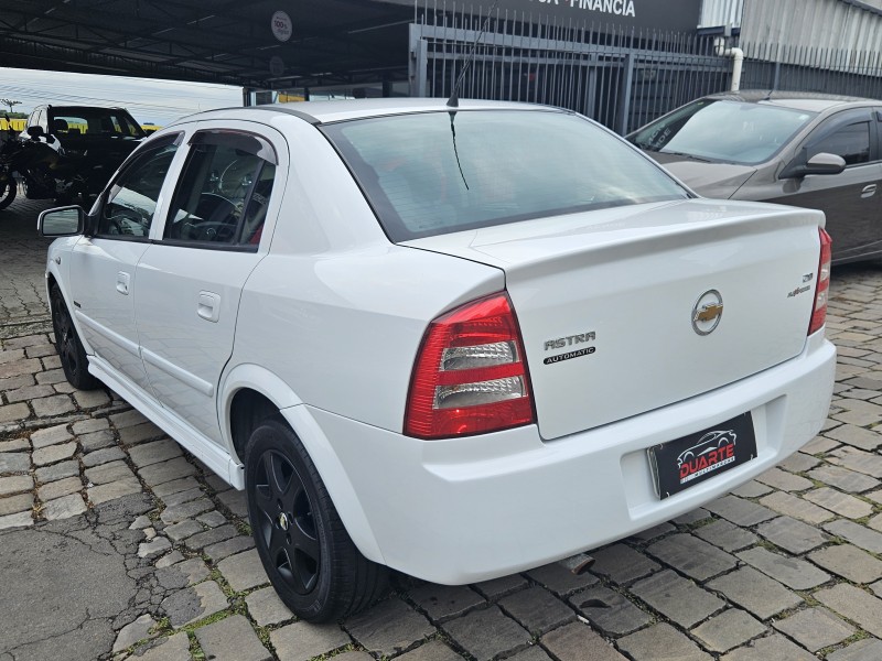 ASTRA 2.0 MPFI ADVANTAGE SEDAN 8V FLEX 4P AUTOMÁTICO - 2008 - CAXIAS DO SUL