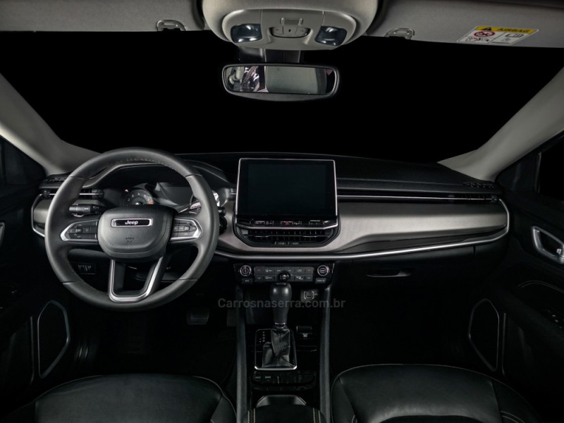 COMPASS 1.3 LONGITUDE T270 16V TURBO 4X2 FLEX 4P AUTOMÁTICO - 2023 - PORTO ALEGRE