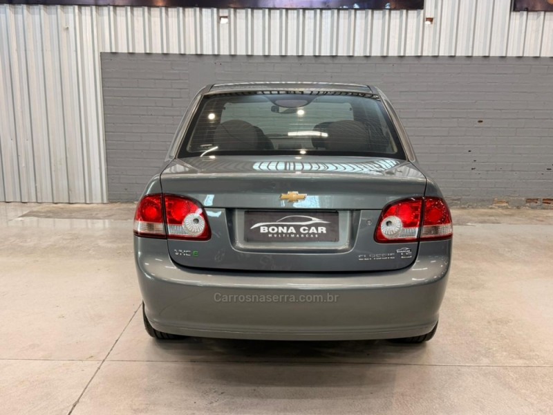 CLASSIC 1.0 MPFI LS 8V FLEX 4P MANUAL - 2013 - CAXIAS DO SUL