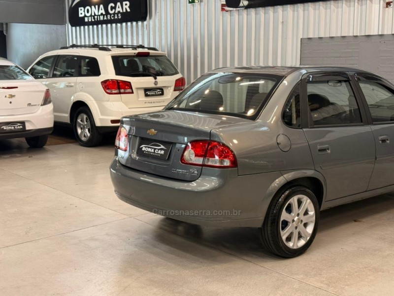 CLASSIC 1.0 MPFI LS 8V FLEX 4P MANUAL - 2013 - CAXIAS DO SUL