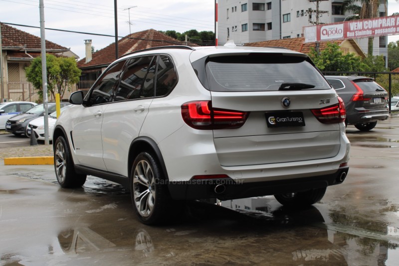 X5 3.0 FULL 4X4 35I 6 CILINDROS 24V GASOLINA 4P AUTOMÁTICO - 2015 - CAXIAS DO SUL