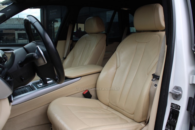 X5 3.0 FULL 4X4 35I 6 CILINDROS 24V GASOLINA 4P AUTOMÁTICO - 2015 - CAXIAS DO SUL
