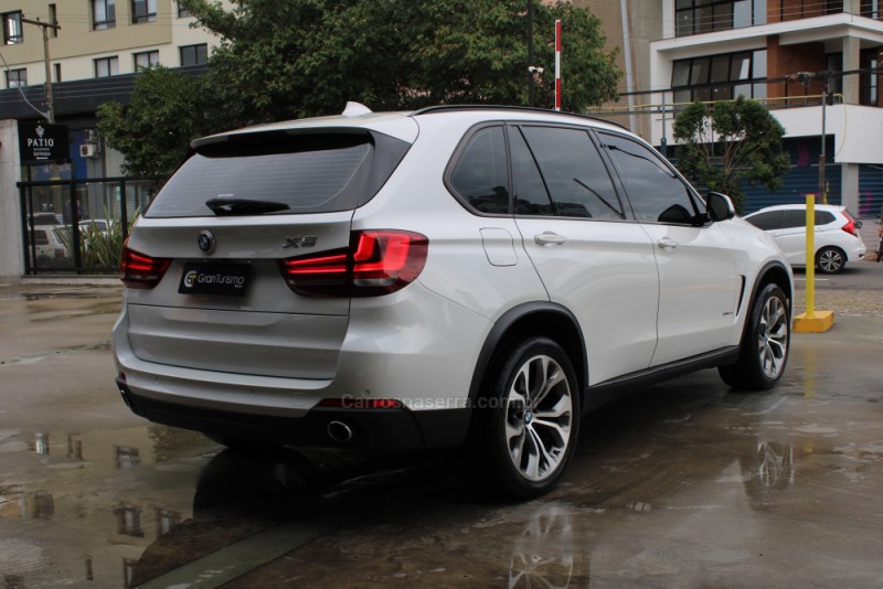 X5 3.0 FULL 4X4 35I 6 CILINDROS 24V GASOLINA 4P AUTOMÁTICO - 2015 - CAXIAS DO SUL
