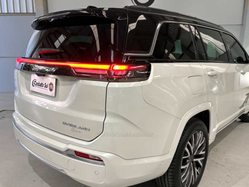 COMMANDER 1.3 OVERLAND T270 16V 4X2 TURBO FLEX 4P AUTOMÁTICO - 2026 - BENTO GONçALVES
