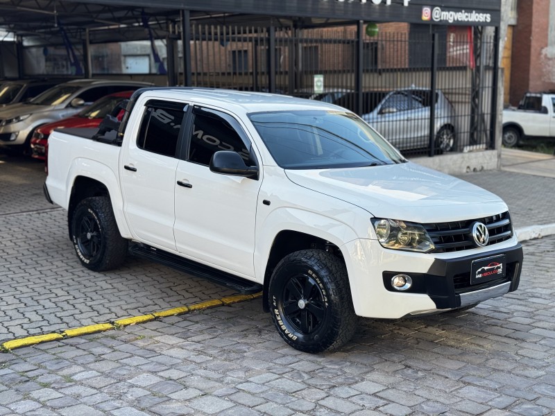 AMAROK 2.0 4X2 CD 16V TURBO INTERCOOLER DIESEL 4P MANUAL - 2012 - CAXIAS DO SUL