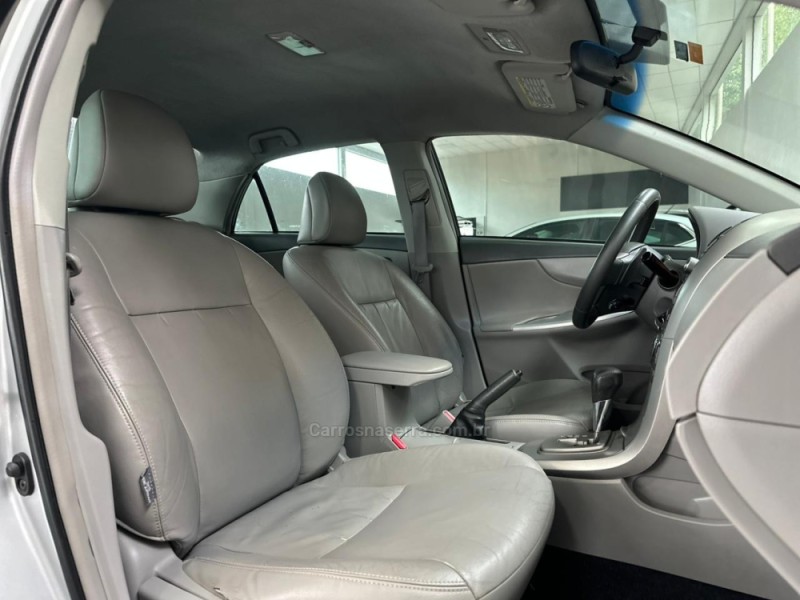 COROLLA 1.8 XLI 16V FLEX 4P AUTOMÁTICO - 2011 - NOVO HAMBURGO