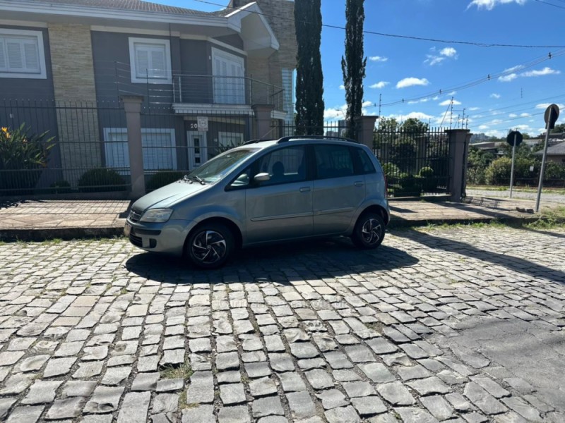IDEA 1.8 MPI ELX 8V FLEX 4P MANUAL - 2006 - CAXIAS DO SUL