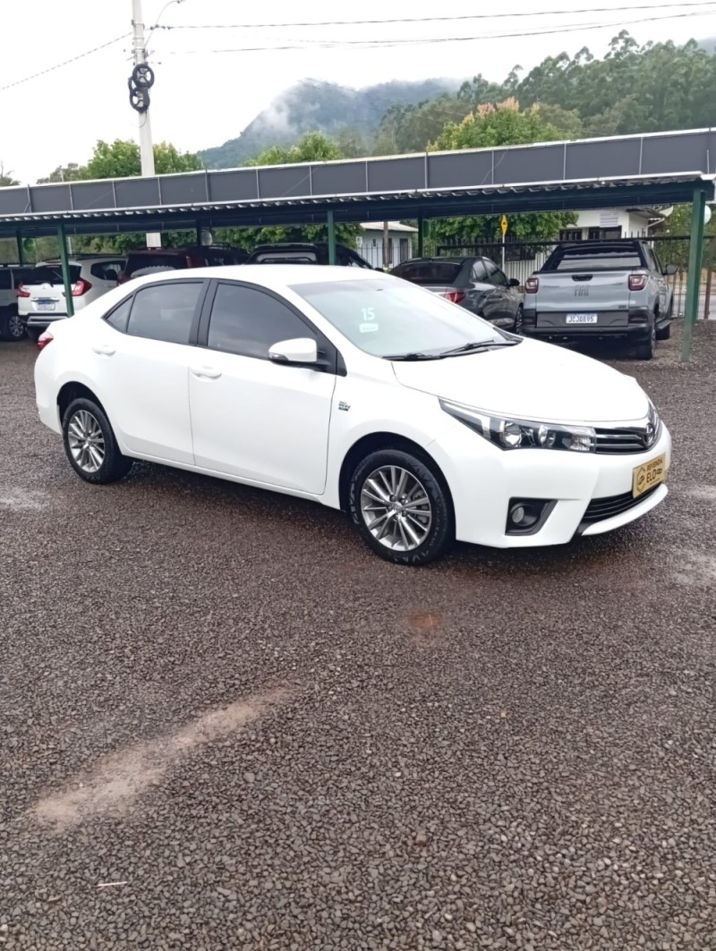COROLLA 2.0 XEI 16V FLEX 4P AUTOMÁTICO - 2015 - PICADA CAFé
