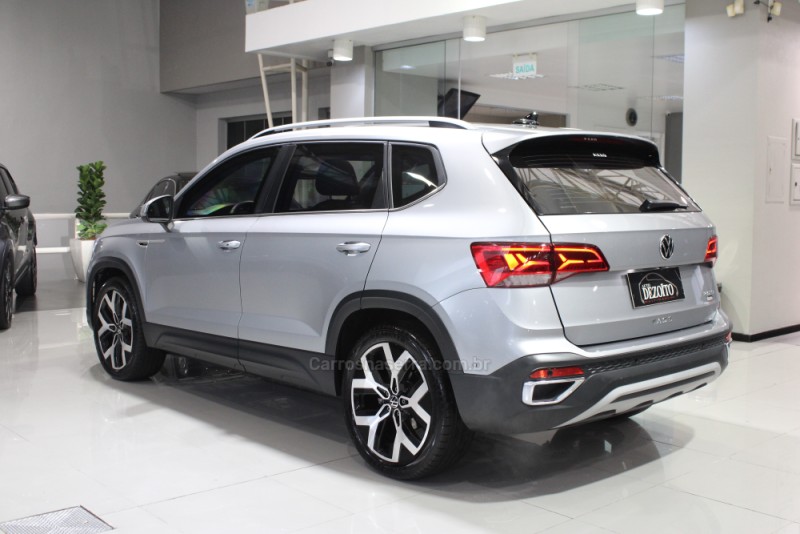 TAOS 1.4 16V HIGHLINE TSI FLEX 4P AUTOMÁTICO - 2024 - CAXIAS DO SUL