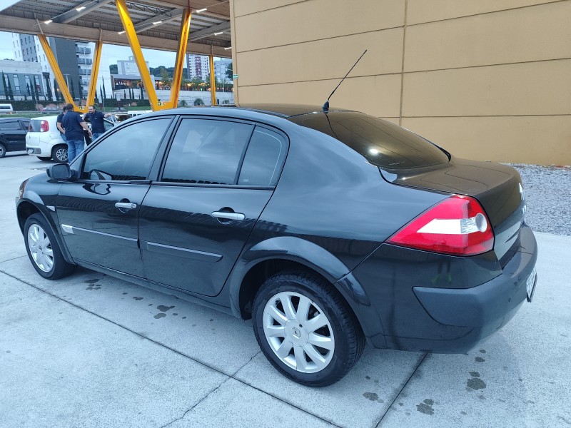 MÉGANE 1.6 EXPRESSION 16V FLEX 4P MANUAL - 2011 - FARROUPILHA