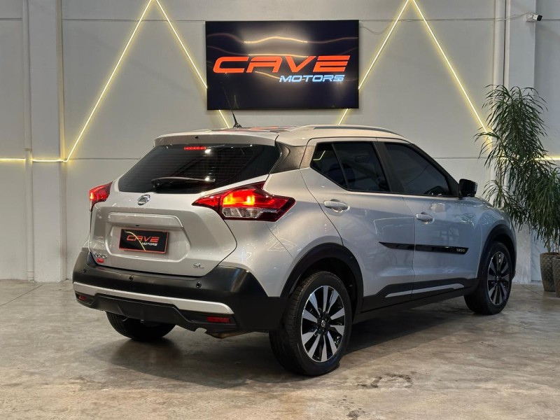 KICKS 1.6 16V FLEX SL PACK PLUS 4P XTRONIC - 2017 - CAXIAS DO SUL