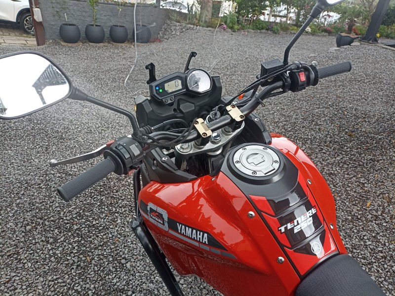 XTZ 250 TÉNÉRÉ - 2015 - BENTO GONçALVES