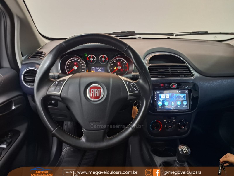 PUNTO 1.4 ATTRACTIVE 8V FLEX 4P MANUAL - 2014 - BENTO GONçALVES