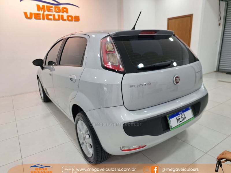 PUNTO 1.4 ATTRACTIVE 8V FLEX 4P MANUAL - 2014 - BENTO GONçALVES
