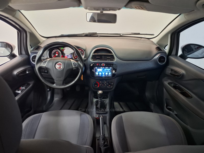 PUNTO 1.4 ATTRACTIVE 8V FLEX 4P MANUAL - 2014 - BENTO GONçALVES