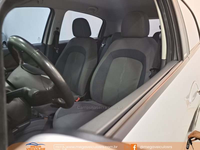 PUNTO 1.4 ATTRACTIVE 8V FLEX 4P MANUAL - 2014 - BENTO GONçALVES