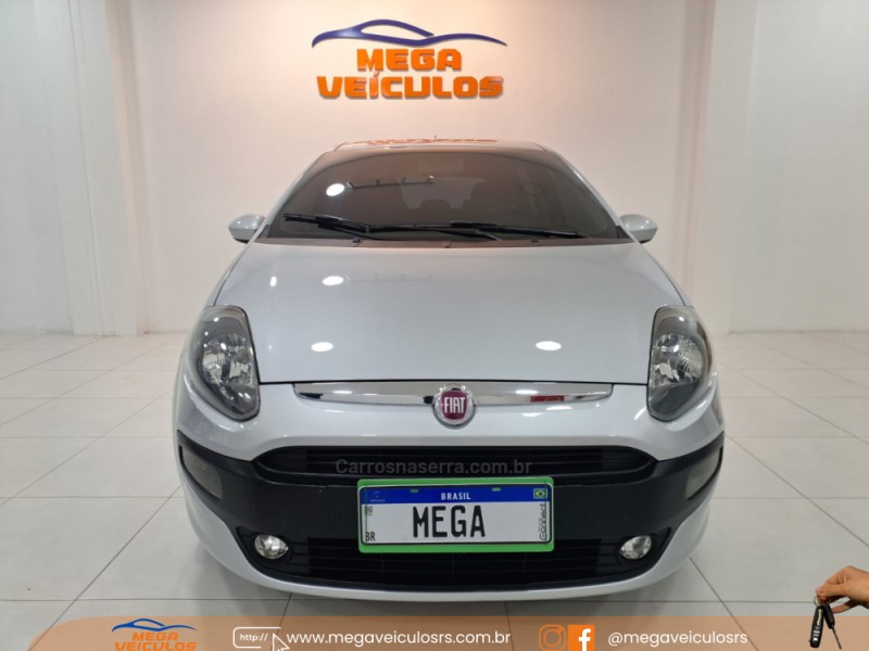 PUNTO 1.4 ATTRACTIVE 8V FLEX 4P MANUAL - 2014 - BENTO GONçALVES