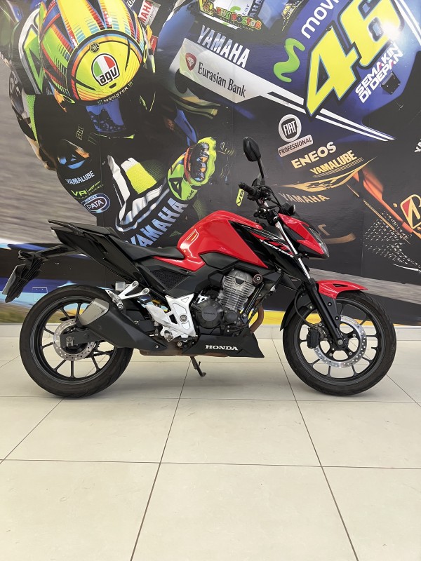 cb 250f twister abs 2023 passo fundo