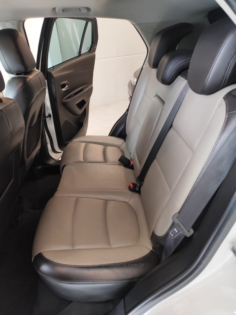 TRACKER 1.8 MPFI LTZ 4X2 16V FLEX 4P AUTOMÁTICO - 2016 - BENTO GONçALVES