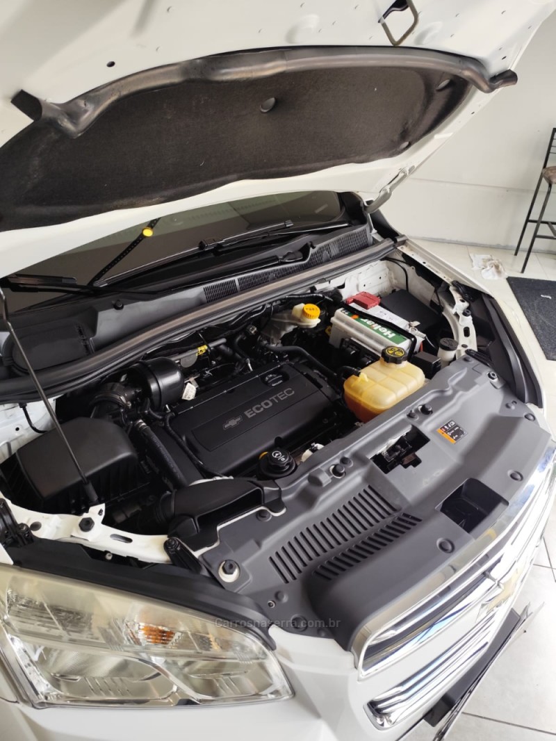 TRACKER 1.8 MPFI LTZ 4X2 16V FLEX 4P AUTOMÁTICO - 2016 - BENTO GONçALVES