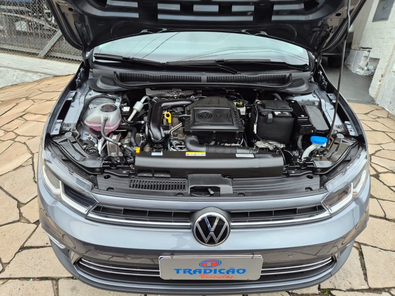 POLO 1.0	200 TSI HIGHLINE AUTOMÁTICO  - 2023 - CAXIAS DO SUL