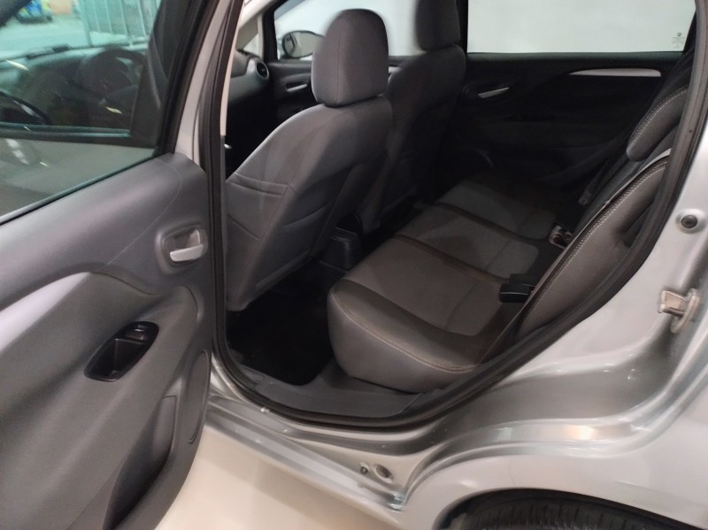 PUNTO 1.6 ESSENCE 16V FLEX 4P MANUAL - 2017 - BENTO GONçALVES