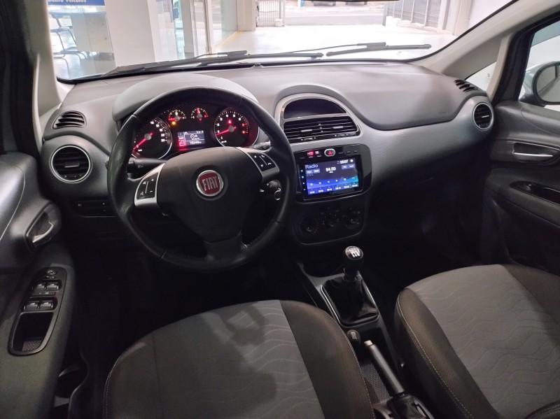 PUNTO 1.6 ESSENCE 16V FLEX 4P MANUAL - 2017 - BENTO GONçALVES