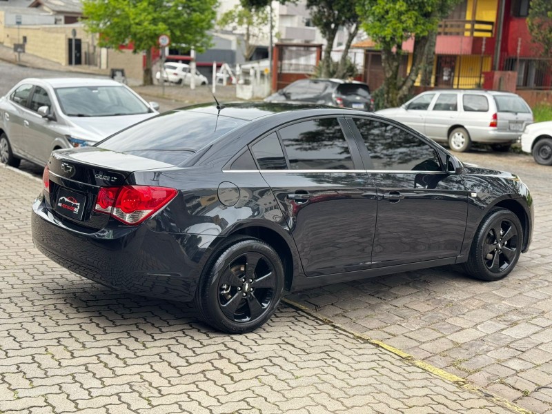 CRUZE 1.8 LT 16V FLEX 4P AUTOMÁTICO - 2014 - CAXIAS DO SUL