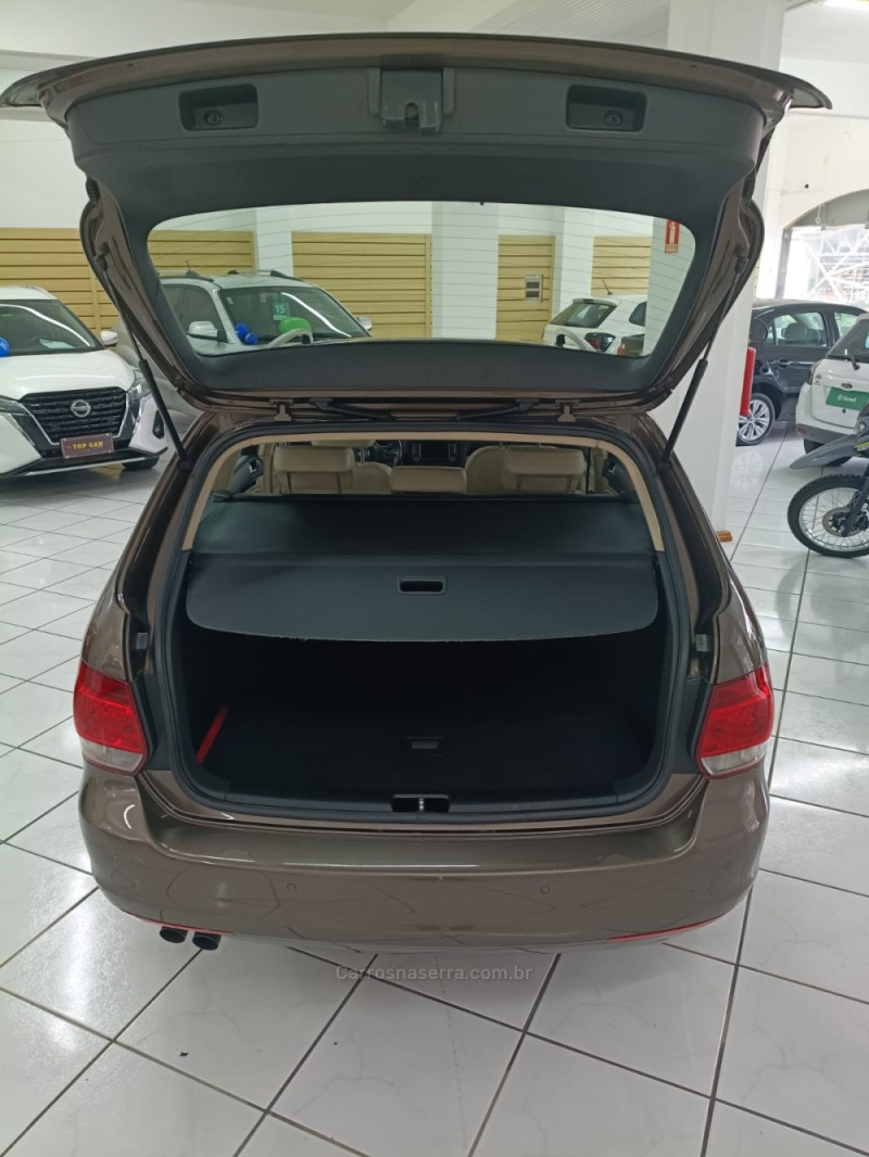 JETTA 2.5 I 20V 170CV GASOLINA 4P TIPTRONIC - 2011 - NOVA PETRóPOLIS
